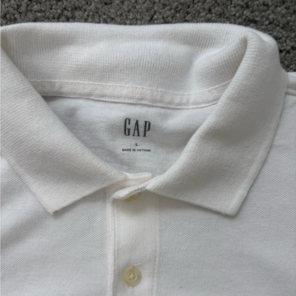 Men’s GAP Polo Shirt Cotton Short sleeves white w blue stripes Size Small - Picture 6 of 7